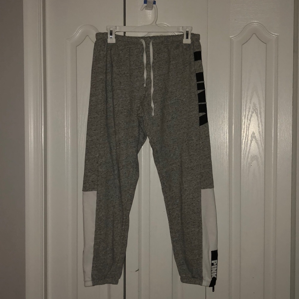 Super cute & comfy VS Pink sweatpants!!